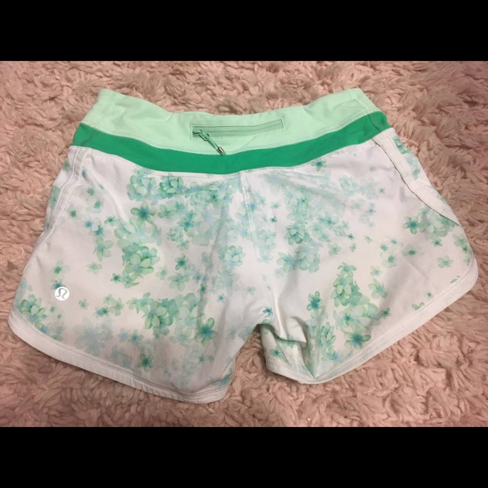 Lululemon shorts!
